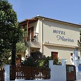 Marina Hotel
