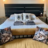 The Poplars Boutique