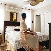 New Kingston Guest Apartment VII