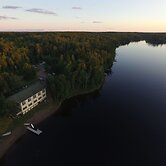 Hanging Horn Lakeside Resort