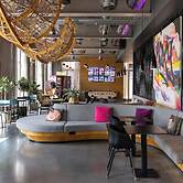 Moxy London Excel