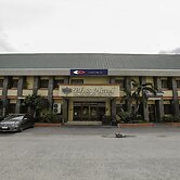 Capital O 740 Bliss Hotel Dau