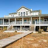 Chirico House 6 Bedroom Holiday Home By Bald Head Island
