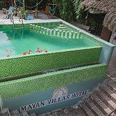Mayan Villas Hotel