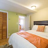 Kendall Square Apartments by Next Star