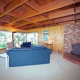 Mutiny Bay Waterfront House