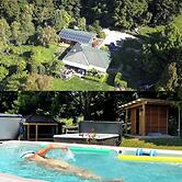 Golden Caves - Bed & Breakfast