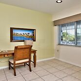 Genoa Vacation Rental: Stylish 2-BR Condo with Golf & Lake Views. Reso