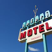 Safari Inn Motel