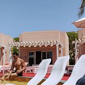 Fairmont Fujairah Beach Resort