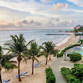 Wyndham Reef Resort - All Inclusive