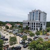 Muong Thanh Holiday Con Cuong