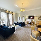 The Westlynne Hotel & Apartments