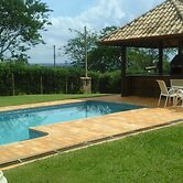 Casa Vila Pinhal Broa