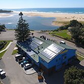 The Waterwheel Beach Cabins - Caravan Park
