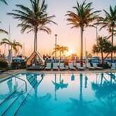 The Perry Hotel & Marina Key West