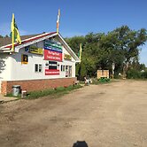 Theodore Motor Hotel