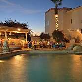 5BED Country Club 2 Bedroom Apartment By Senstay