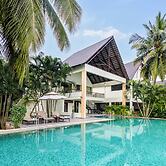 Sterling Palavelli Godavari