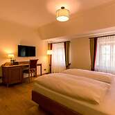 Hotel & Gaststätte zum Erdinger Weißbräu