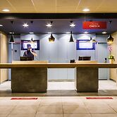 ibis Marilia