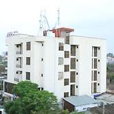 Lake Mark Hotel