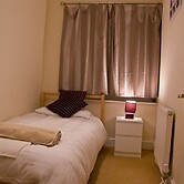 Icon Hutton Apartment