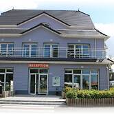 Chez Mireille Reingam Park