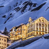 LARET private Boutique Hotel - Adults only