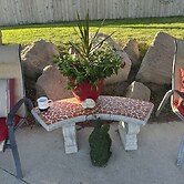 Rustic Inn Motel