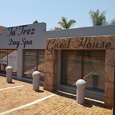 Fa Trez Guest House and Spa