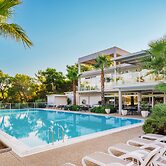 Gava Waterman Milna Resort