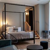 The Suite Fabric Hotel