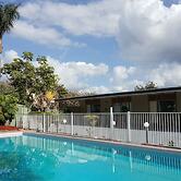 Belmont Palms Motel