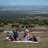 Founders Lodge by Mantis