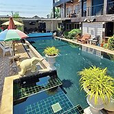 ORA HOUSE
