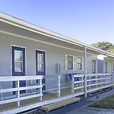 The Rivers Edge Motel