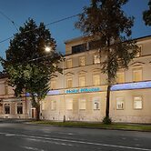 Hotel Nikolas