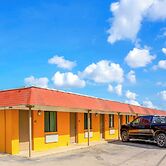 Budget Inn By OYO Edinburg Hwy 281