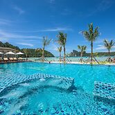 Phi Phi Harbour View Hotel