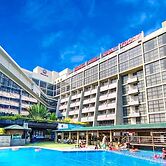 Hotel The Cox Today