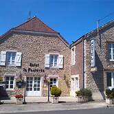 Hôtel la Poularde