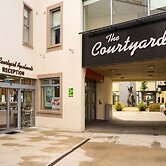 The Courtyard Apartments