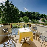 Hotel Garni Pod Skalkou