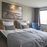 Hotel 6400