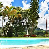 Pousada Flores do Campo