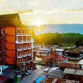 Thousand Island Hotel Inle