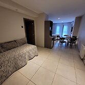 Leloir Suites & Meetings