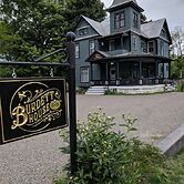 Burdett House Bed & Breakfast
