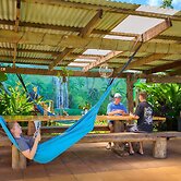 On The Wallaby Eco Lodge - Hostel